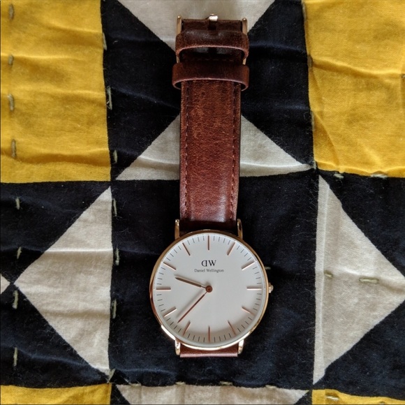 Daniel Wellington - Classic Petite Leather Strap - Picture 3 of 11